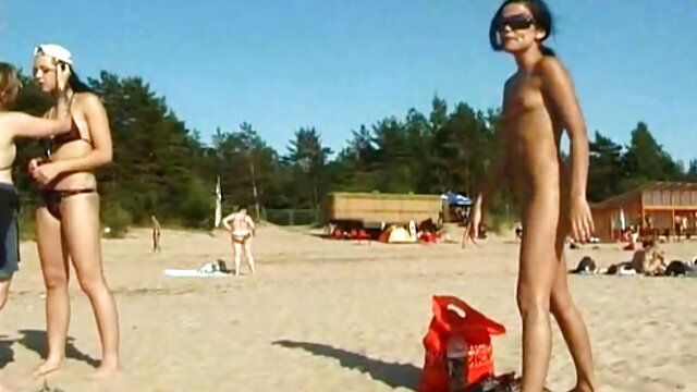 Mädchen hinter der deutsche reife frauen porn Theke