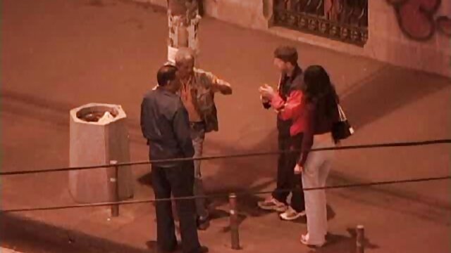 Der Junge fand einen Glasstab, und reife deutsche frauen porn bestrafen die Höhle