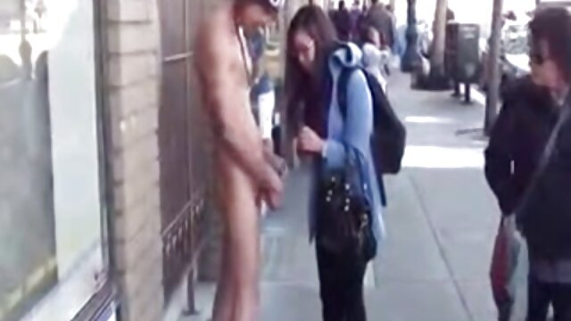 Frauen mit Funken laufen entlang kleiner reife swinger porno Freund